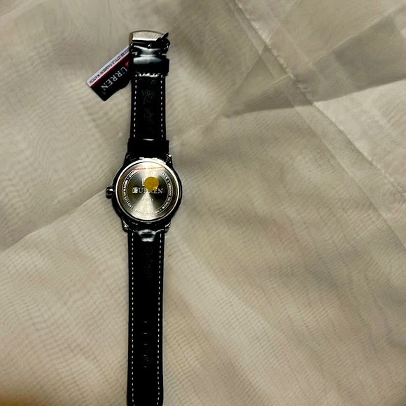 Men’s/Unisex Black Curren Watch - Picture 3 of 3